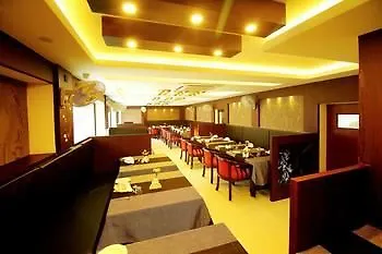 Oyo Premium Beach Road Alleppey Alappuzha Hotel